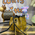 Louis Vuitton Online Only M82885 Apricot